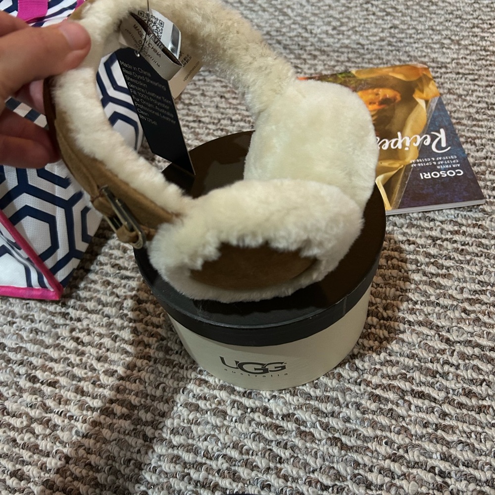 Ugg ear muffs NEW WITH TAGS